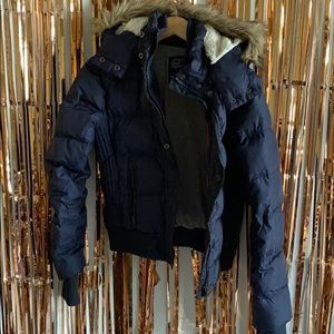 Medium winter coat American eagle